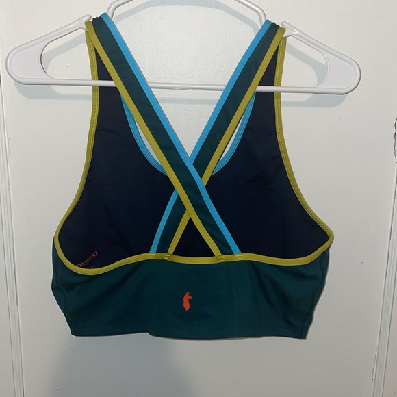 cotopaxi Mari crop top with built in bra - Picture 4 of 9